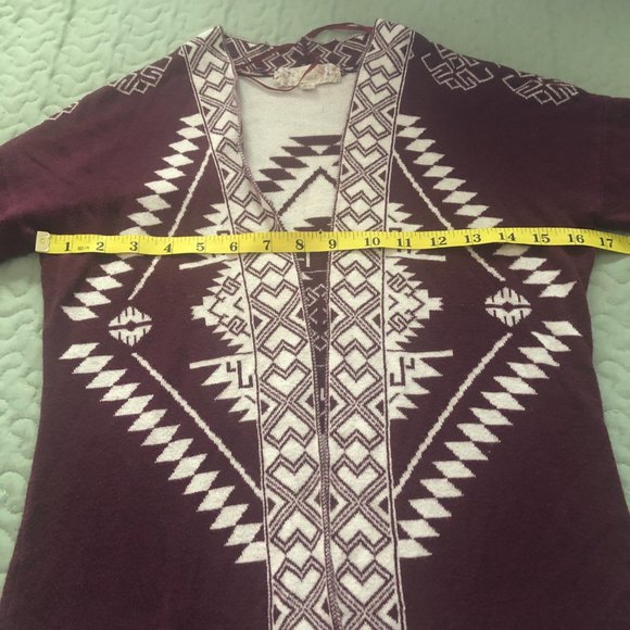 Pink Republic Burgundy/cream Aztec design Sweater Size S - Picture 9 of 11